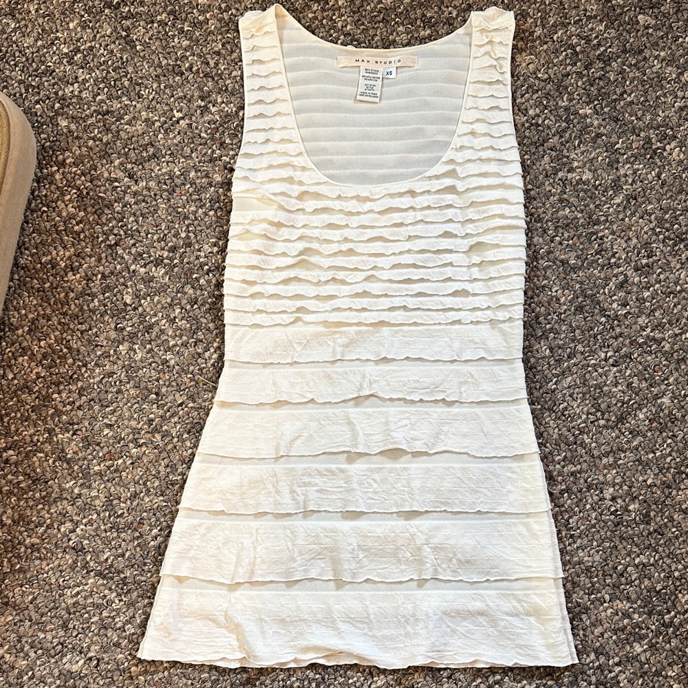Max Studio Cream Ruffled Sleeveless Top